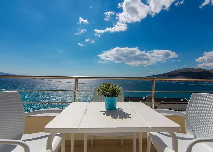 Blue Sea Apartments